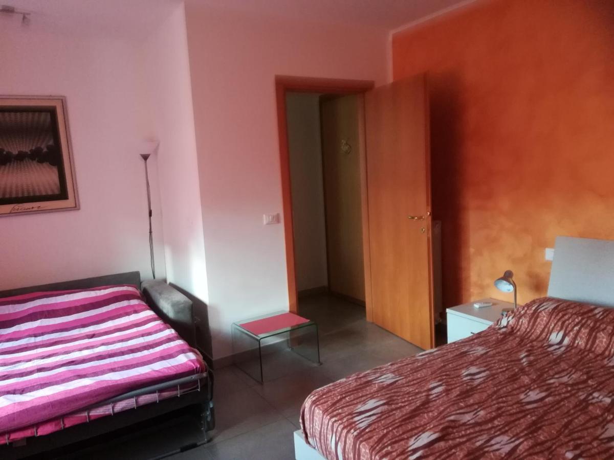 Gorizia Vacanze Appartamento In Villa Con Parcheggio Bagian luar foto