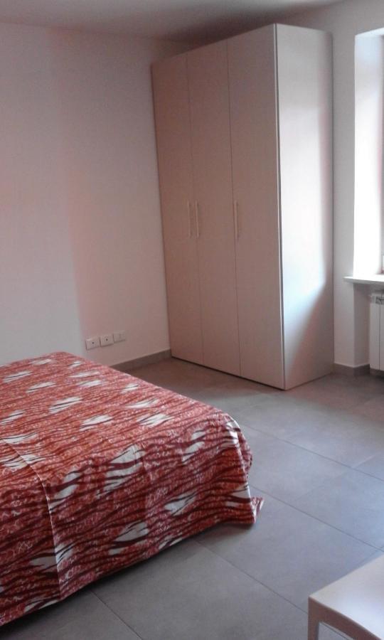 Gorizia Vacanze Appartamento In Villa Con Parcheggio Bagian luar foto
